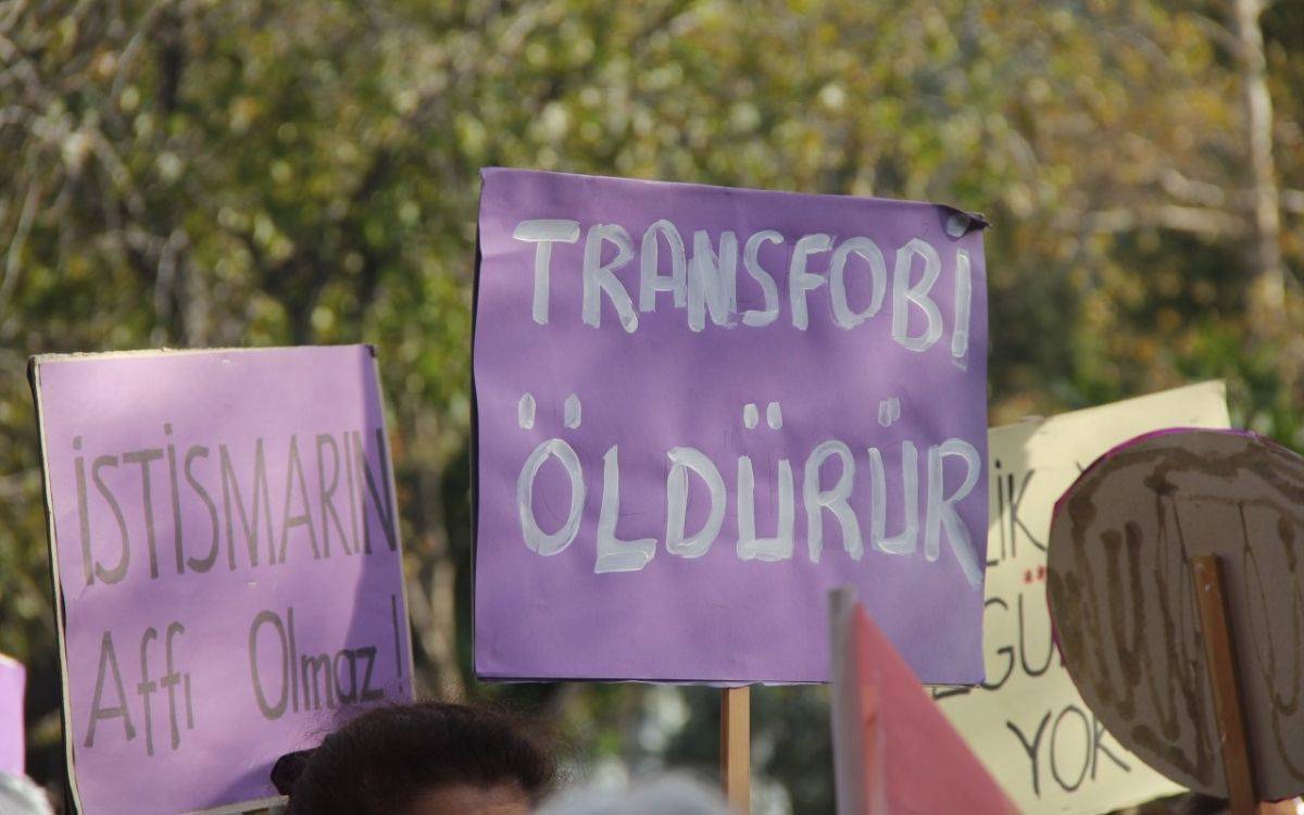 Teksaslı trans anne çocuğunu reklamında oynattı